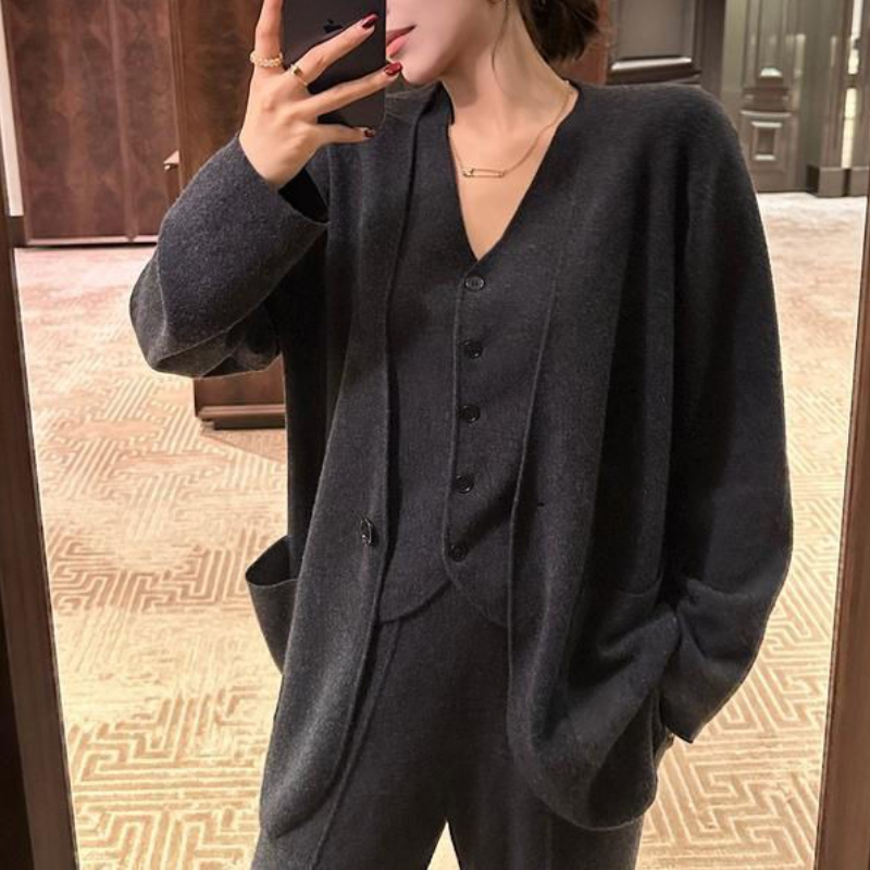 Street Fashion Vest - Cardigan Knitted Vest Wide-leg Pants Women's